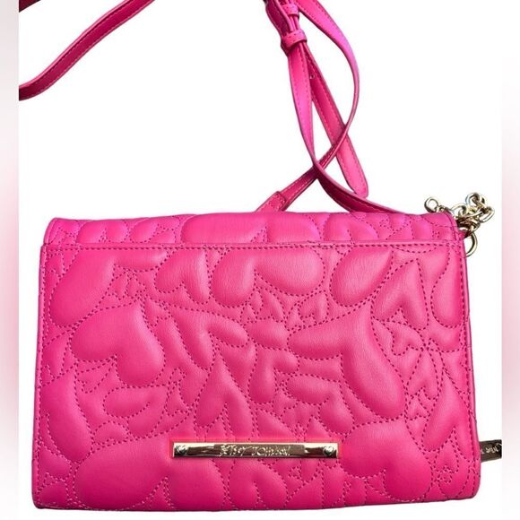 Betsey Johnson® Xodanie Fuchsia Quilted Hearts Bow Crossbody Bag - Picture 4 of 13